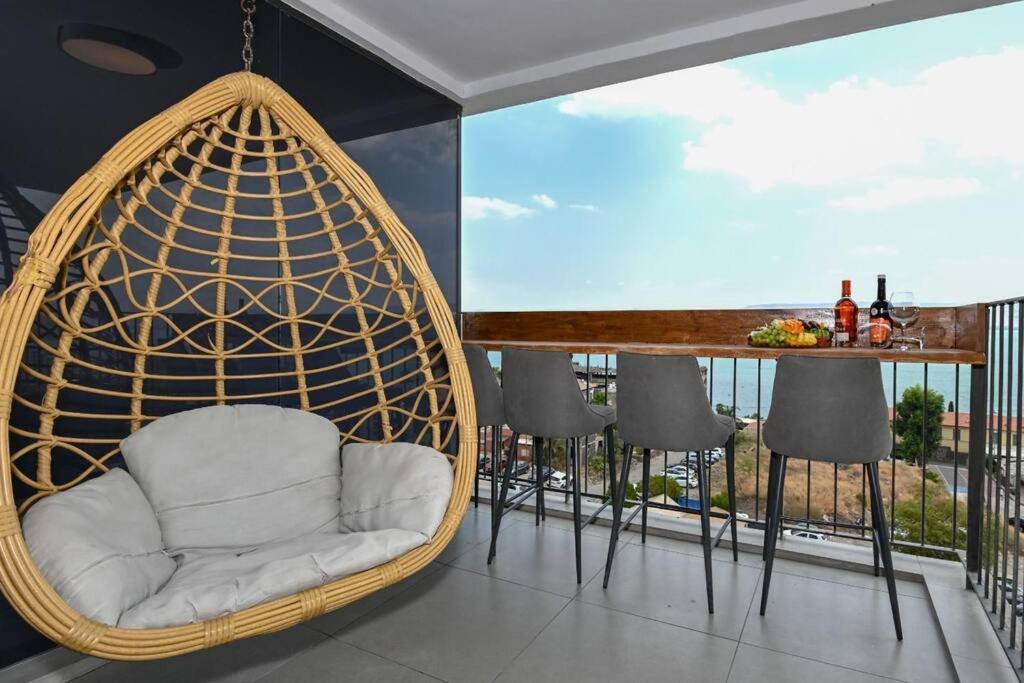 L.T.D- My View. 2 Bedroom Apartment By The Lake. Tiberias Exterior photo
